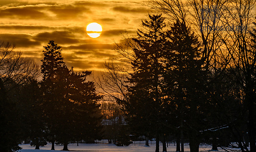 MC 1.31.23 Sunrise.JPG by Matt Cashore/University of Notre Dame January 31, 2023; Sunrise over the Burke Golf Course (Photo by Matt Cashore/University of Notre Dame)