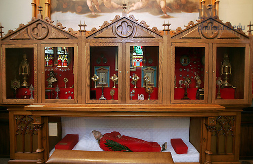 Reliquary Chapel 4.jpg by Notre Dame Photography Reliquary chapel, Basilica of the Sacred Heart..Photo by Matt Cashore