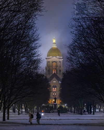 MC 1.23.24 Dome in Fog.JPG by Matt Cashore/University of Notre Dame January 23, 2024; Main Building in fog (Photo by Matt Cashore/University of Notre Dame)