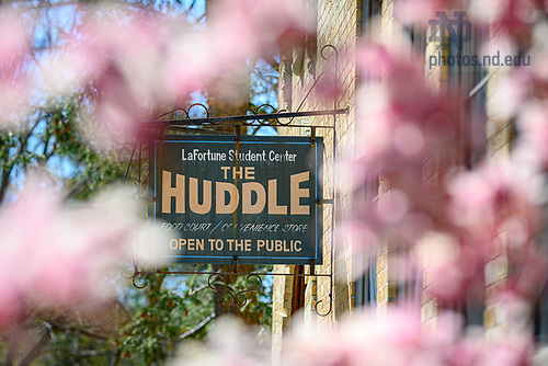 MC 4.21.22 Spring Scenic 02.JPG by Matt Cashore/University of Notre Dame April 21, 2022; LaFortune Student Center Huddle sign (Photo by Matt Cashore/University of Notre Dame)