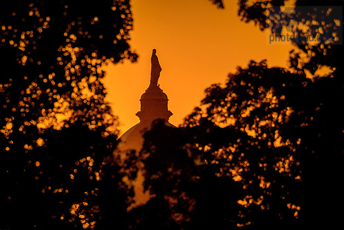 MC 5.30.24 Dome Sunrise 01.JPG by Matt Cashore/University of Notre Dame May 30, 2024; Sunrise behind the Dome (Photo by Matt Cashore/University of Notre Dame)